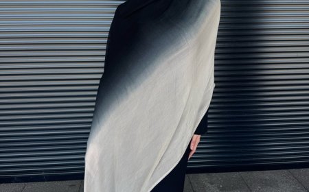 How do the Best Online Hijab Fashion Stores Meet Client Expectations?