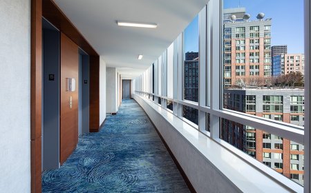 Designing Urban Elegance: Modern Aesthetics in the NYC Lobby