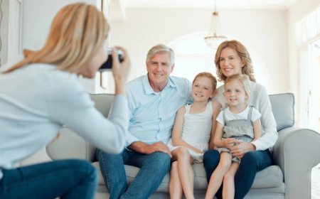Celebrate Every Stage: Annual Family Photos You’ll Treasure Forever