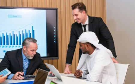 Why Outsourcing Business Consulting Services Is a Smart Investment