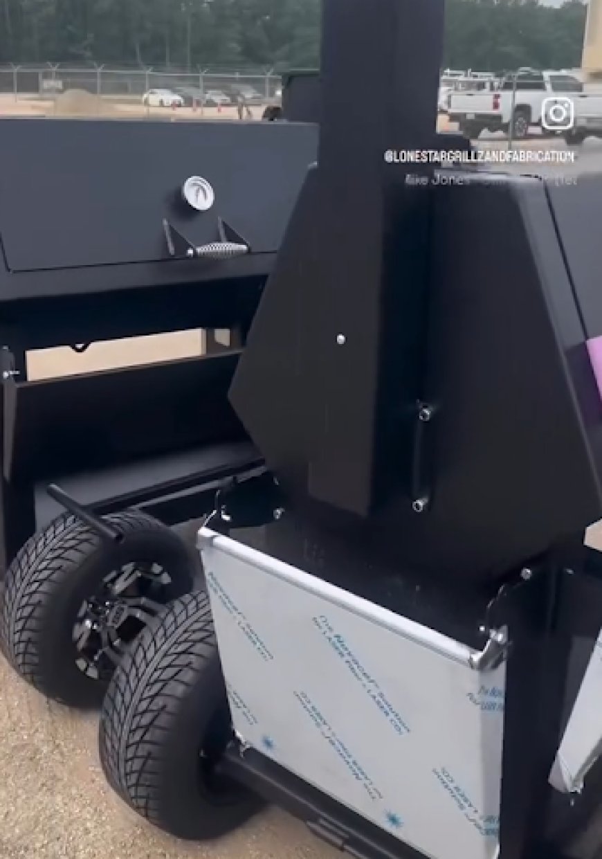 Why Are Offset Smokers for Sale Perfect for Custom Grills?