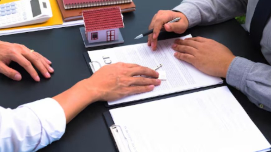 How Notaries Help Simplify Home Loan Document Signing