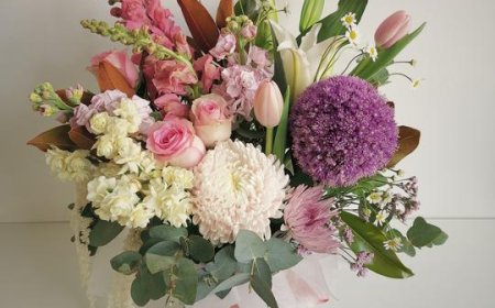 A Bloom for Every Season – Fresh Flowers Delivered with Love